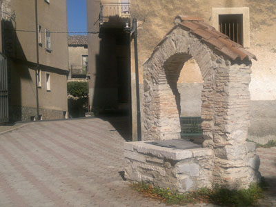 il pozzo nel cortile posteriore